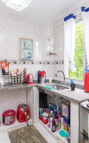 Apartamento à venda com 64m², 2 quartos e 1 vagaCozinha