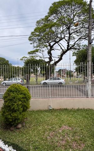 Casa à venda com 262m², 4 quartos e 3 vagas Casa à venda com 262m², 4 quartos e 3 vagasÁrea comum