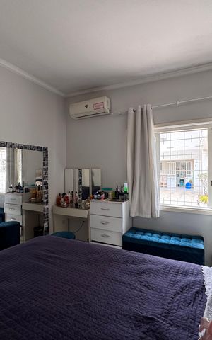 Casa à venda com 262m², 4 quartos e 3 vagas Casa à venda com 262m², 4 quartos e 3 vagasquarto 2