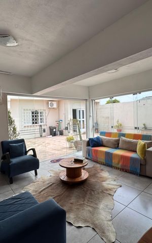 Casa à venda com 262m², 4 quartos e 3 vagas Casa à venda com 262m², 4 quartos e 3 vagasSalão de Festas