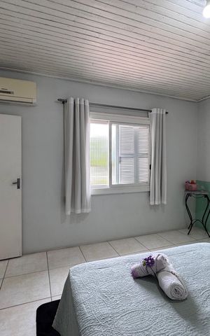 Casa à venda com 262m², 4 quartos e 3 vagas Casa à venda com 262m², 4 quartos e 3 vagasquarto 3