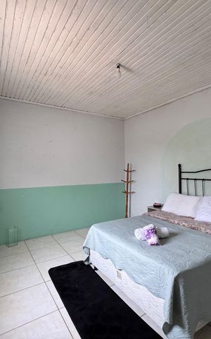 Casa à venda com 262m², 4 quartos e 3 vagas Casa à venda com 262m², 4 quartos e 3 vagasquarto 3