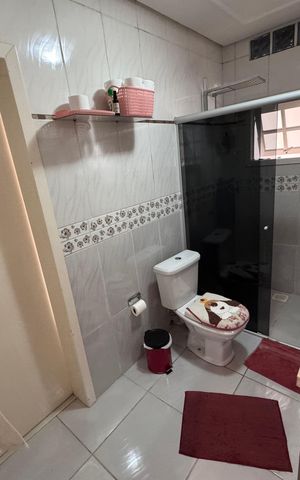 Casa à venda com 262m², 4 quartos e 3 vagas Casa à venda com 262m², 4 quartos e 3 vagasbanheiro