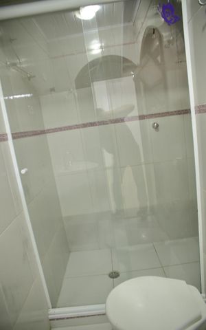 Casa à venda com 201m², 3 quartos e 3 vagasSuíte 3  -Banheiro 