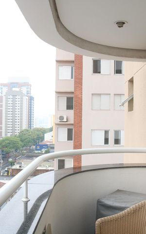Apartamento à venda com 94m², 2 quartos e 2 vagasVaranda