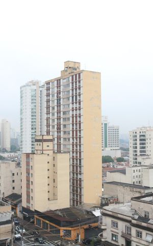 Apartamento à venda com 94m², 2 quartos e 2 vagasVaranda