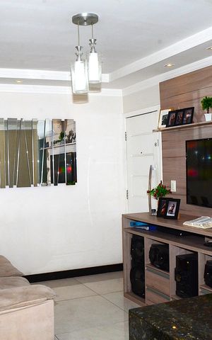 Apartamento à venda com 80m², 2 quartos e 1 vagaSala