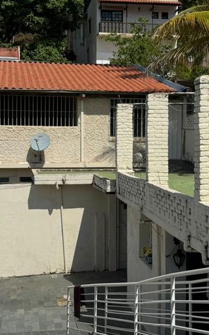 Casa à venda com 450m², 5 quartos e 3 vagas