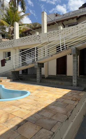 Casa à venda com 450m², 5 quartos e 3 vagas