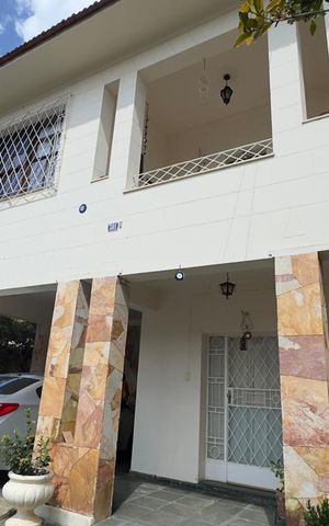 Casa à venda com 450m², 5 quartos e 3 vagas
