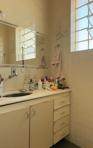 Casa à venda com 450m², 5 quartos e 3 vagas