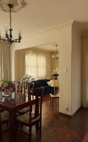 Casa à venda com 450m², 5 quartos e 3 vagas
