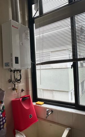 Apartamento à venda com 90m², 3 quartos e 2 vagas Apartamento à venda com 90m², 3 quartos e 2 vagasÁrea de Serviço