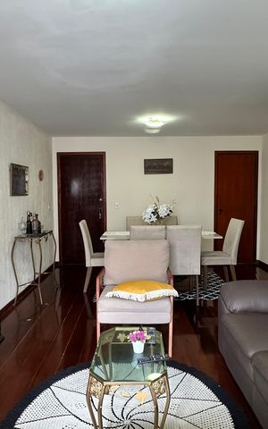 Apartamento à venda com 90m², 3 quartos e 2 vagas Apartamento à venda com 90m², 3 quartos e 2 vagasSala