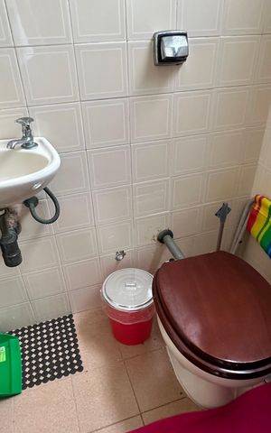 Apartamento à venda com 90m², 3 quartos e 2 vagas Apartamento à venda com 90m², 3 quartos e 2 vagasBanheiro de serviço