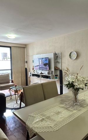 Apartamento à venda com 90m², 3 quartos e 2 vagas Apartamento à venda com 90m², 3 quartos e 2 vagasSala