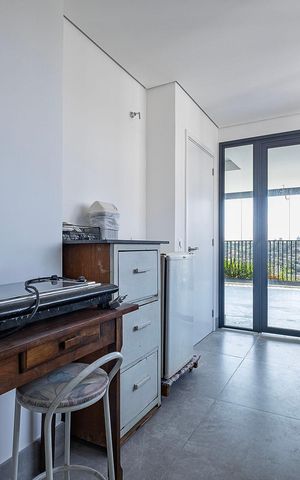 Apartamento à venda com 167m², 3 quartos e 2 vagas Apartamento à venda com 167m², 3 quartos e 2 vagasCozinha