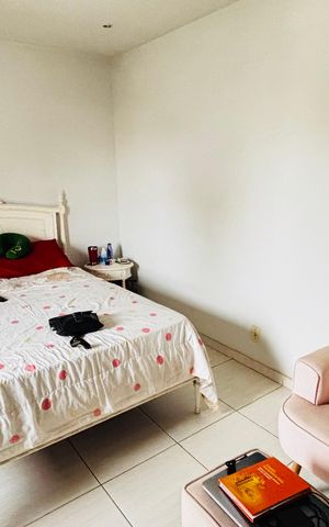 Casa de condomínio para alugar com 196m², 5 quartos e 8 vagas Casa de condomínio para alugar com 196m², 5 quartos e 8 vagasQuarto 3