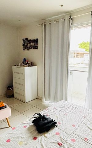 Casa de condomínio para alugar com 196m², 5 quartos e 8 vagas Casa de condomínio para alugar com 196m², 5 quartos e 8 vagasQuarto 3