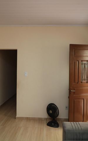 Casa à venda com 150m², 2 quartos e 2 vagasSala