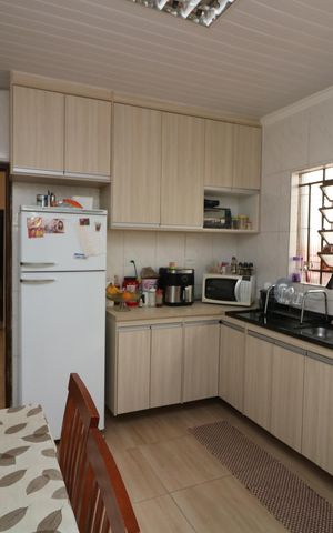 Casa à venda com 150m², 2 quartos e 2 vagasCozinha