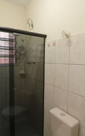 Casa à venda com 150m², 2 quartos e 2 vagasBanheiro
