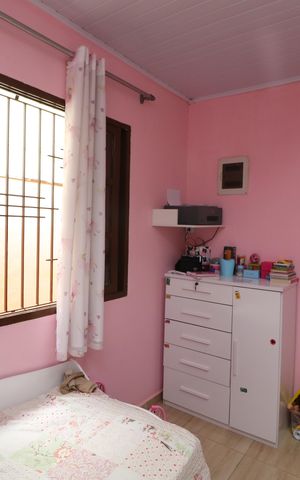 Casa à venda com 150m², 2 quartos e 2 vagasQuarto
