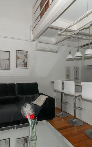 Apartamento para alugar com 104m², 1 quarto e 2 vagasSala