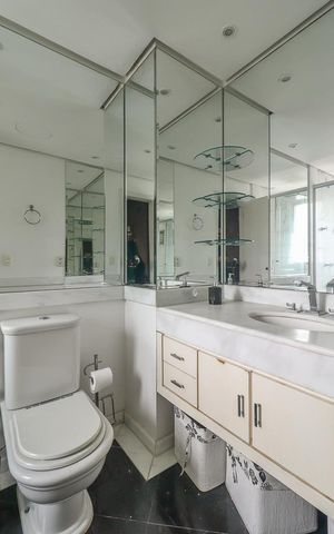 Apartamento para alugar com 104m², 1 quarto e 2 vagasBanheiro da Suíte