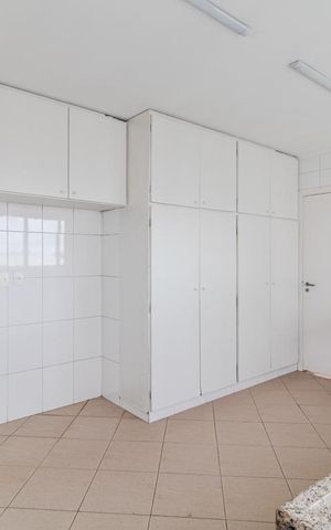 Apartamento à venda com 216m², 3 quartos e 4 vagasCozinha