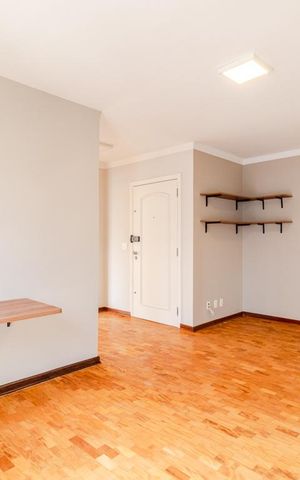 Apartamento à venda com 216m², 3 quartos e 4 vagasEscritório