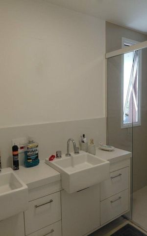 Apartamento para alugar com 172m², 3 quartos e 4 vagas
