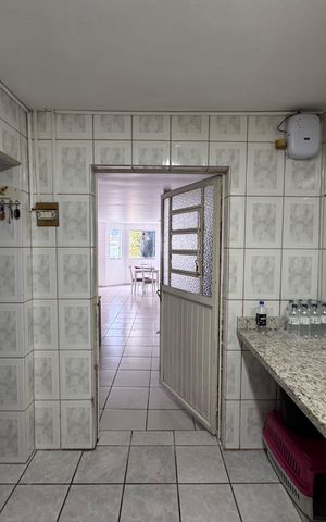Casa para alugar com 150m², 2 quartos e 2 vagas Casa para alugar com 150m², 2 quartos e 2 vagasLavanderia