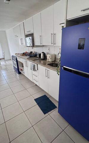 Casa para alugar com 150m², 2 quartos e 2 vagas Casa para alugar com 150m², 2 quartos e 2 vagasCozinha