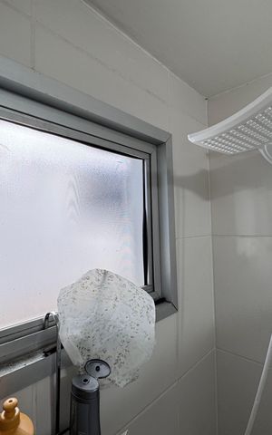 Casa para alugar com 150m², 2 quartos e 2 vagas Casa para alugar com 150m², 2 quartos e 2 vagasBanheiro de Serviço