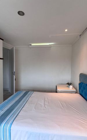 Casa para alugar com 150m², 2 quartos e 2 vagas Casa para alugar com 150m², 2 quartos e 2 vagasQuarto 1