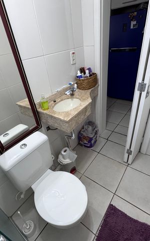 Casa para alugar com 150m², 2 quartos e 2 vagas Casa para alugar com 150m², 2 quartos e 2 vagasBanheiro de Serviço