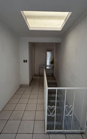 Casa para alugar com 150m², 2 quartos e 2 vagas Casa para alugar com 150m², 2 quartos e 2 vagasCorredor
