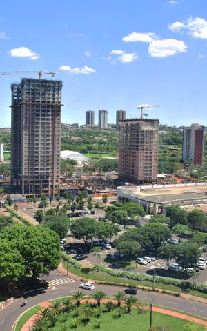 Apartamento para alugar com 128m², 4 quartos e 2 vagasVista da Varanda 