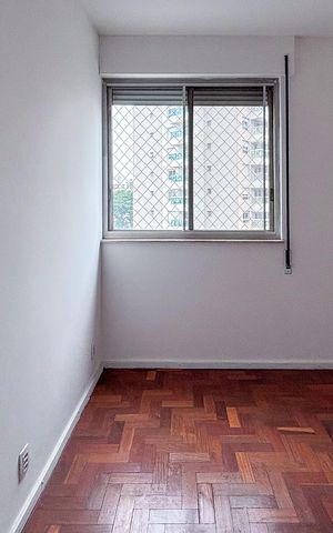 Apartamento para alugar com 121m², 4 quartos e 1 vaga