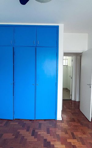 Apartamento para alugar com 121m², 4 quartos e 1 vaga