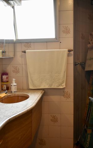 Apartamento à venda com 207m², 4 quartos e 4 vagas Apartamento à venda com 207m², 4 quartos e 4 vagasBanheiro da Suíte