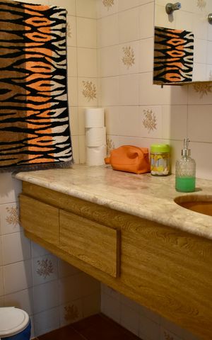 Apartamento à venda com 207m², 4 quartos e 4 vagas Apartamento à venda com 207m², 4 quartos e 4 vagasBanheiro