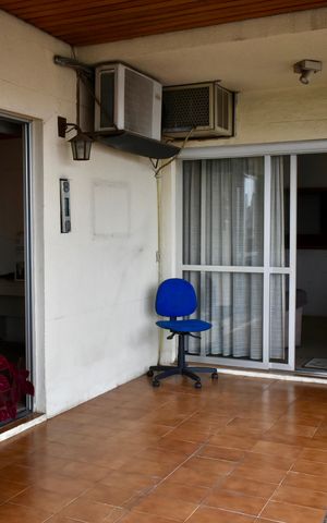 Apartamento à venda com 207m², 4 quartos e 4 vagas Apartamento à venda com 207m², 4 quartos e 4 vagasCobertura varanda