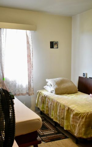 Apartamento à venda com 207m², 4 quartos e 4 vagas Apartamento à venda com 207m², 4 quartos e 4 vagasSuíte