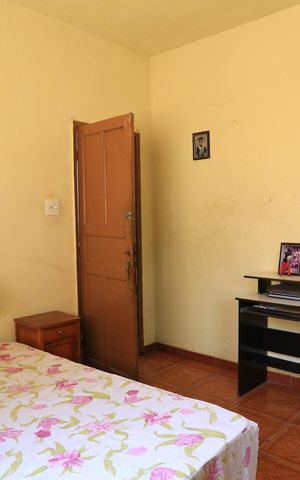 Casa à venda com 360m², 2 quartos e 2 vagas Casa à venda com 360m², 2 quartos e 2 vagasQuarto