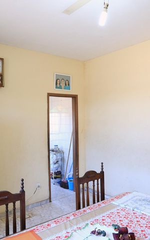 Casa à venda com 360m², 2 quartos e 2 vagas Casa à venda com 360m², 2 quartos e 2 vagasSala de Jantar
