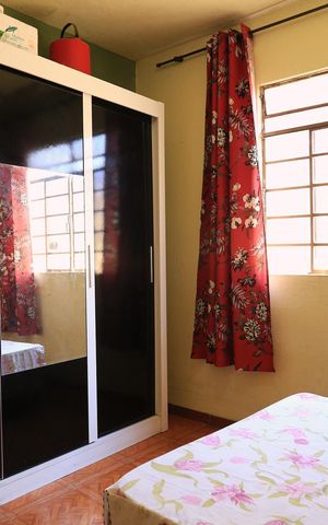 Casa à venda com 360m², 2 quartos e 2 vagas Casa à venda com 360m², 2 quartos e 2 vagasQuarto