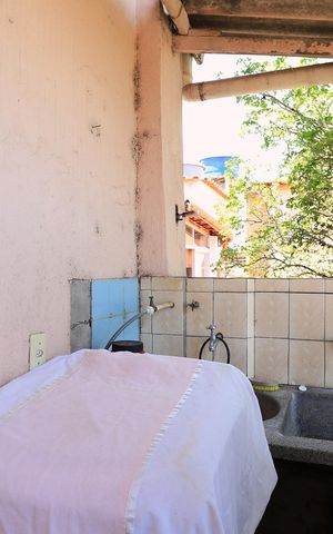 Casa à venda com 360m², 2 quartos e 2 vagas Casa à venda com 360m², 2 quartos e 2 vagasÁrea de Serviço