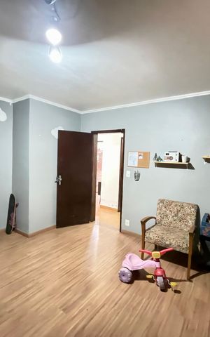 Casa à venda com 400m², 6 quartos e 8 vagasQuarto 1